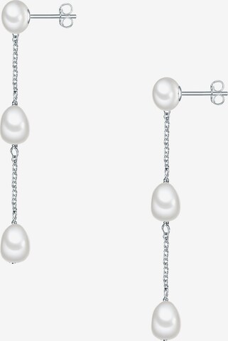 Valero Pearls Earrings in Silver