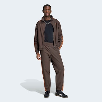 ADIDAS ORIGINALS Tapered Παντελόνι 'Firebird' σε καφέ