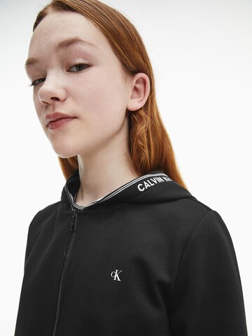 Calvin Klein Jeans Zip-Up Hoodie in Black