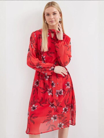 Abito di Bigdart in rosso: frontale