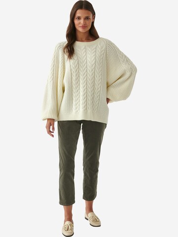 TATUUM - Pullover 'SAWANA' em branco
