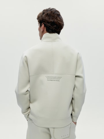 Born Athletic Sweatshirt 'Lowa' in Grey