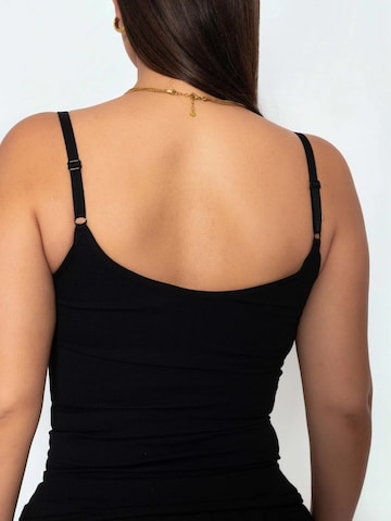 SASSYCLASSY Shaping Top in Black