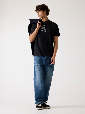 GUESS T-Shirt in Schwarz