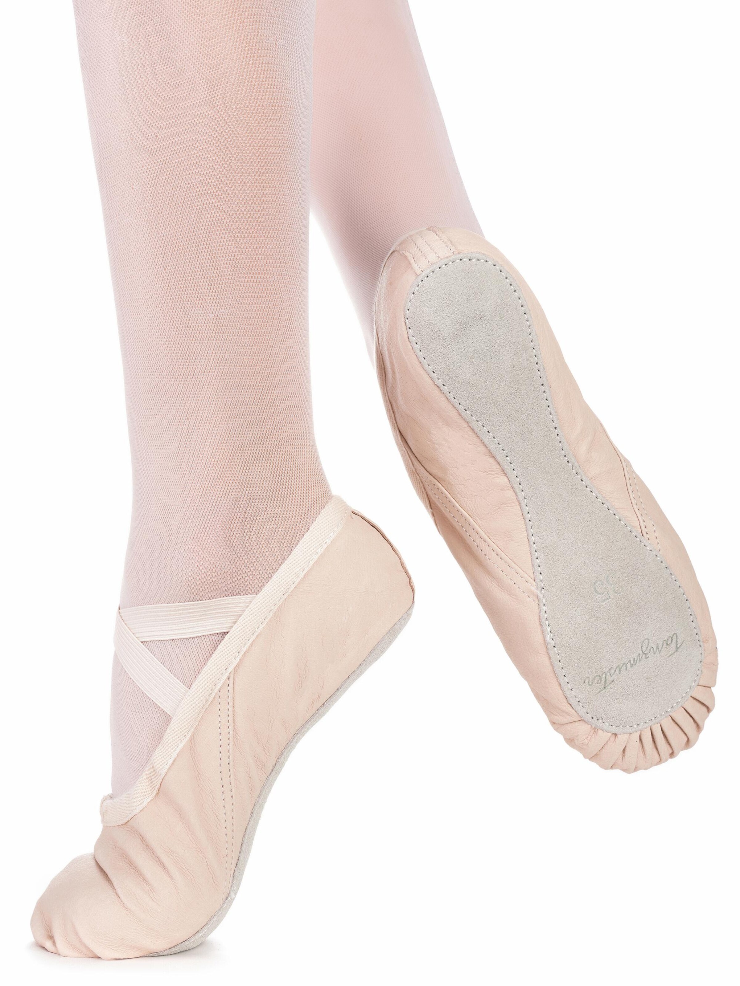 Tanzmuster Athletic Shoes 'Sasha' in Beige