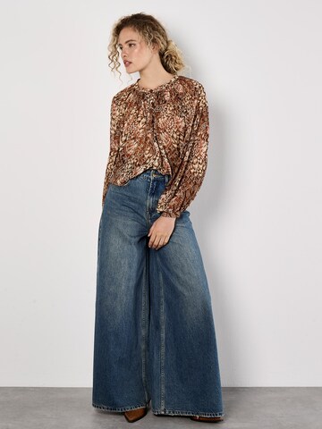 Chemisier Apricot en marron