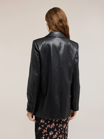 Veste mi-saison MOTIVI en noir