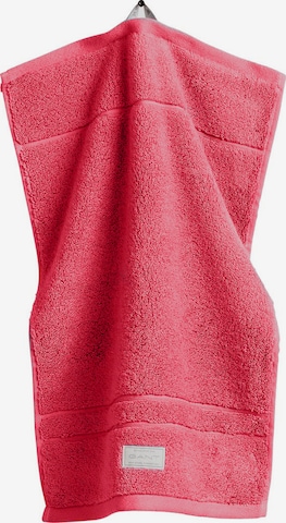 GANT Ručník – červená: přední strana