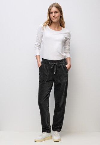 STREET ONE Regular Pants in Black