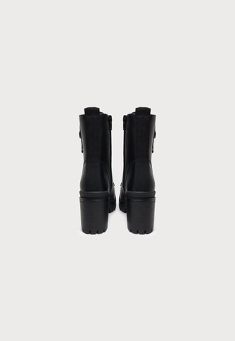 Bottines à lacets s.Oliver en noir