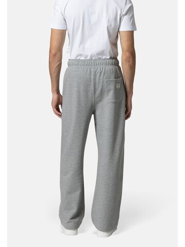 19V69 ITALIA Regular Trousers in Grey