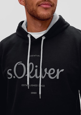 s.Oliver Sweatshirt in Zwart