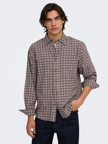 Comfort fit Camicia 'ONSGUDMUND' di Only & Sons in marrone: frontale