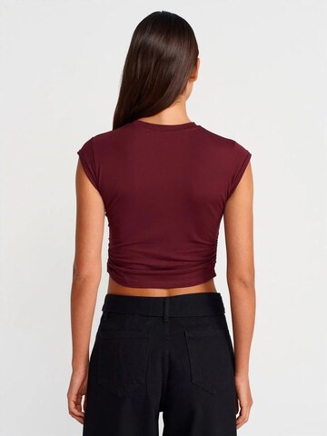 Dilvin Shirt in Red