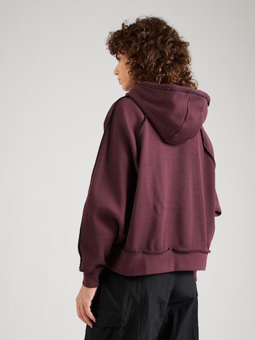 Champion Authentic Athletic Apparel Sweatshirt i rød