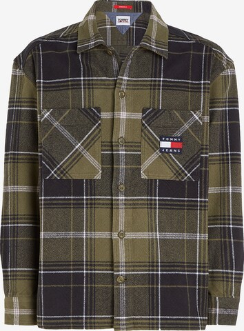 Tommy Jeans Comfort fit Button Up Shirt in Green: front