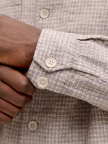 JACK & JONES Comfort Fit Hemd in Beige