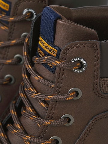 JACK & JONES Veterboots 'JFWFINIUS' in Bruin