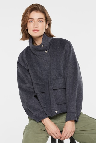 SENSES.THE LABEL Between-Season Jacket in Grey: front