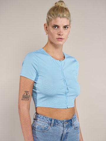 ABOUT YOU x Laura Giurcanu Shirt 'Ina' in Blue: front