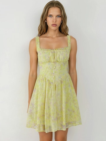 Robe Busem en vert : devant