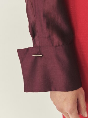 Camicia da donna 'Berry' di TATUUM in rosso