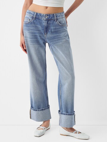 Tapered Jeans di Bershka in blu