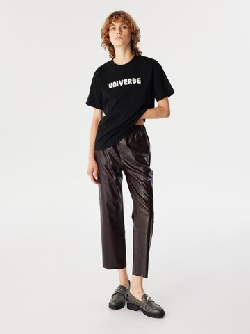Twist Shirt in Black