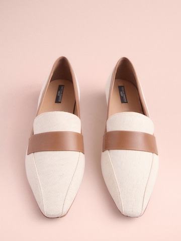 Chaussure basse 'Tabitha Simmons x Next Jess' Next en blanc