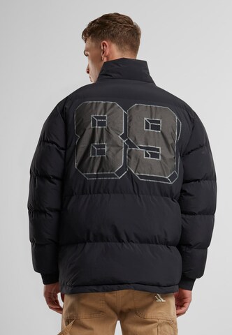 Karl Kani Vinterjacka 'Serif 89' i svart