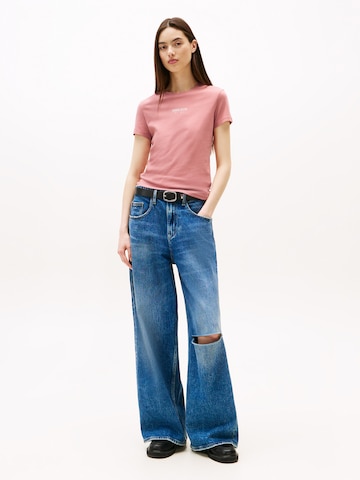Tommy Jeans Μπλουζάκι 'ESSENTIAL' σε ροζ