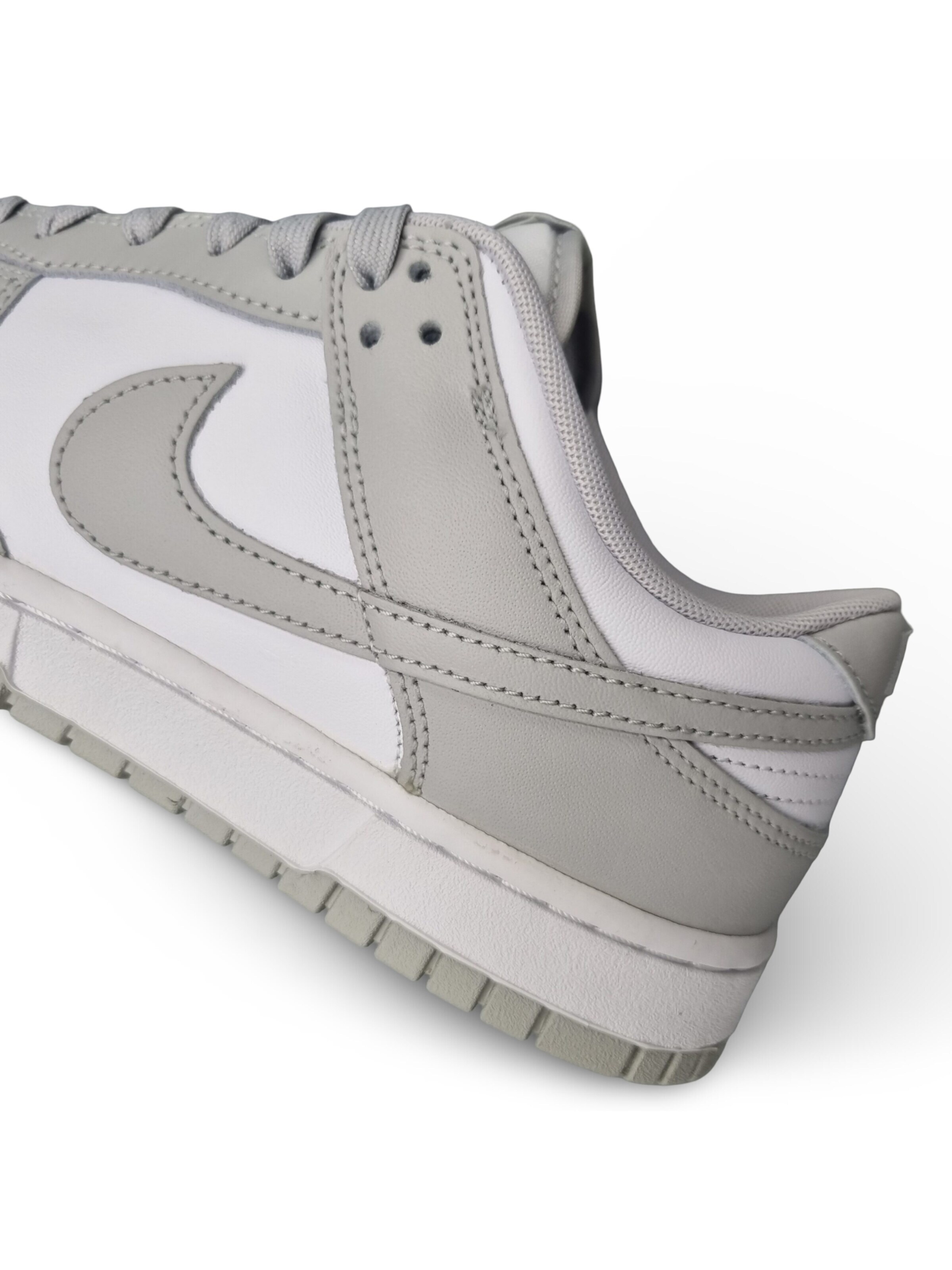 NIKE Sneakers in Grey