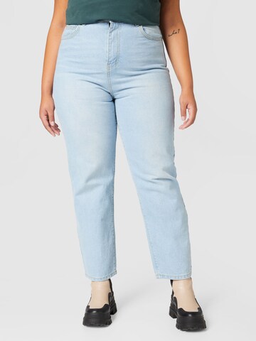 Nasty Gal Plus Regular Jeans in Blue: front