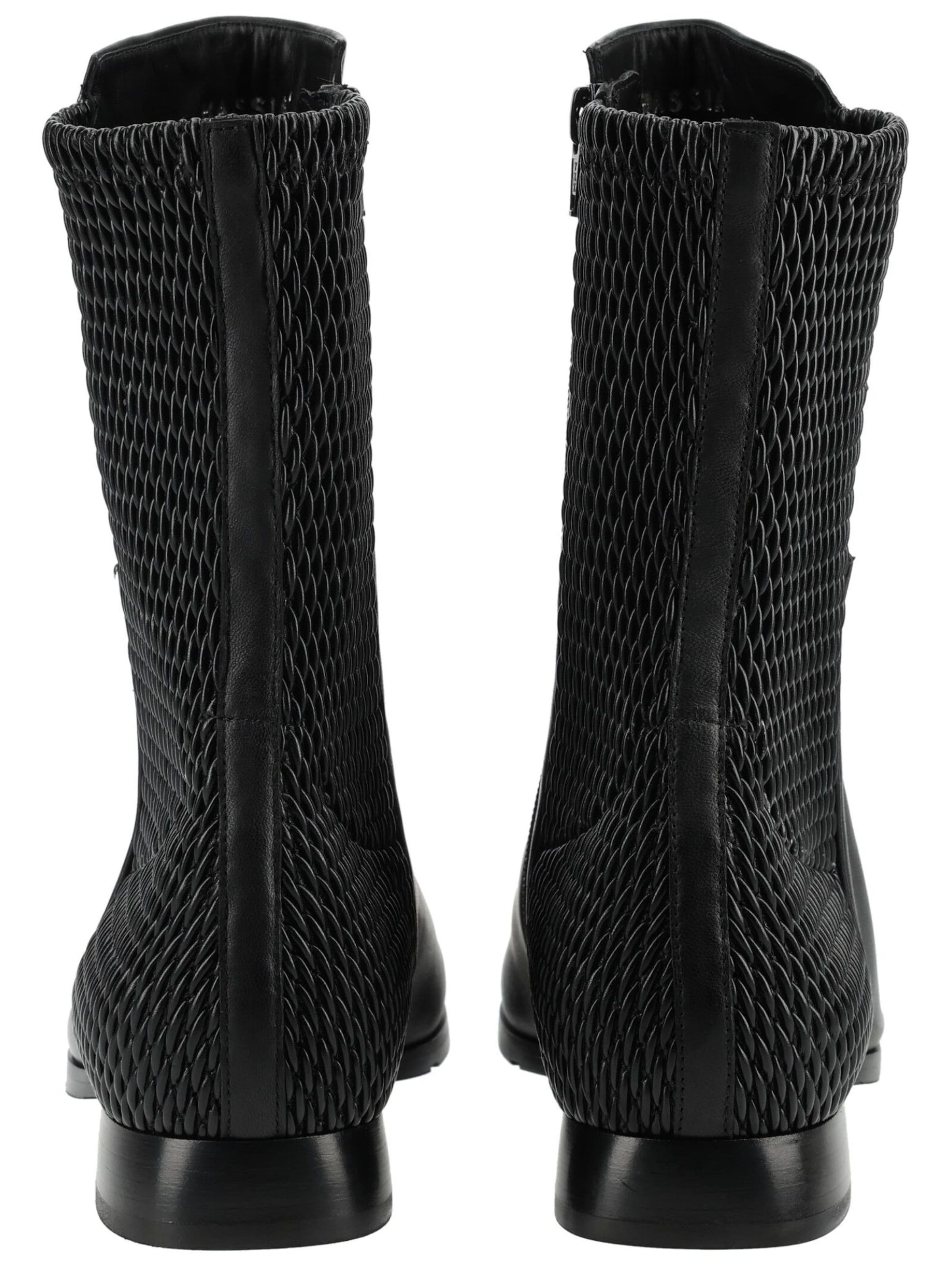 HASSIA Ankle Boots in Black