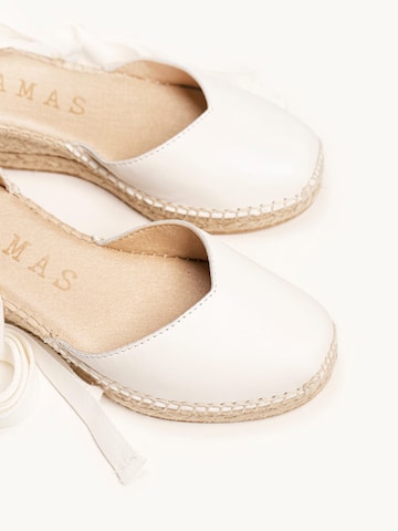 Décolleté sling 'Alpargata Cuña 5 cm' di Alhamas in bianco