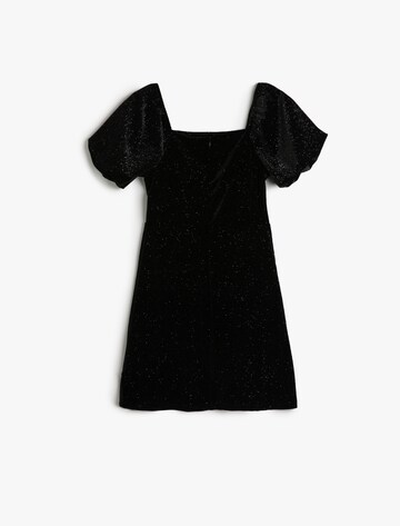 Koton Kleid in Schwarz