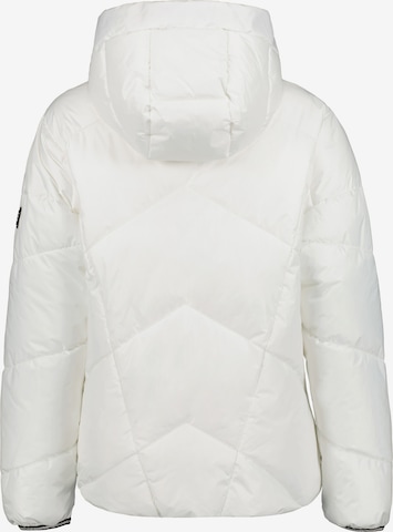 Veste outdoor 'alberga' LUHTA en blanc