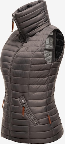 Gilet 'Shadaa' NAVAHOO en gris