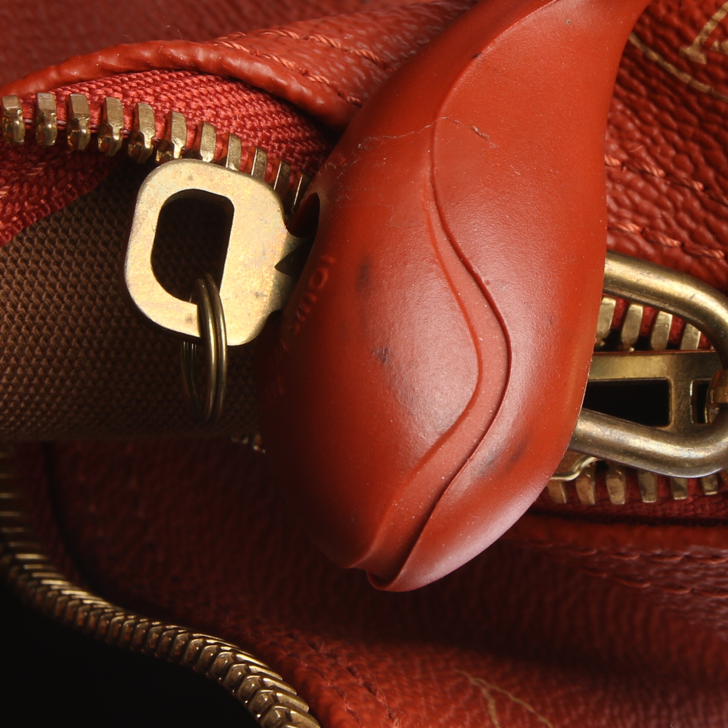 Louis Vuitton Bag in One size in Brown