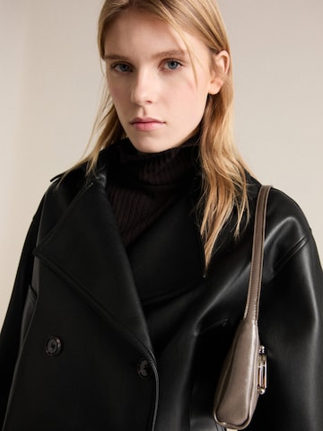 MANGO Between-season jacket 'Lipapu' in Black