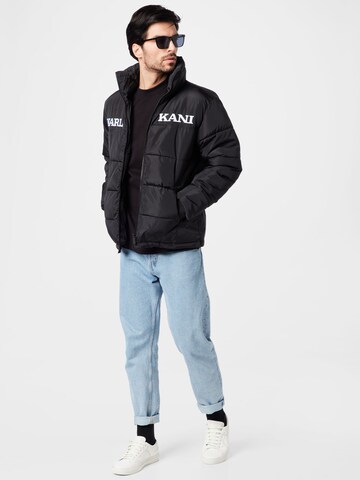 Karl Kani Демисезонная куртка 'Essential' в Черный