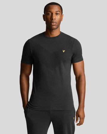 Maglietta 'Chevron' di Lyle & Scott in nero: frontale