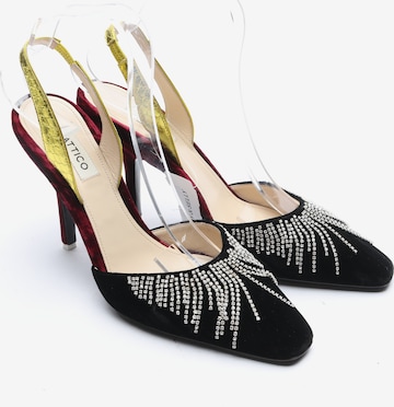 The Attico Pumps 39 in Schwarz: Vorderseite