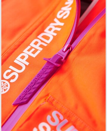 Veste de sport ' Ultimate Rescue' Superdry en orange