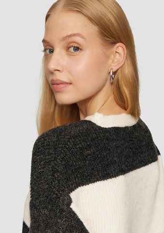 Pull-over QS en gris