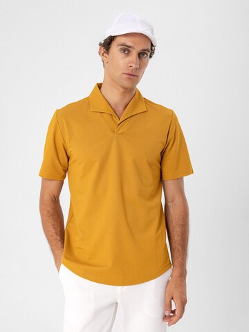 Antioch Shirt in Yellow: front