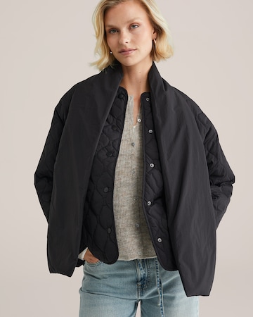 WE Fashion Jacke und Schal in Schwarz: Vorderseite