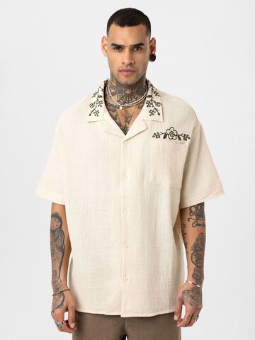 Dandalo Shirt in White: front