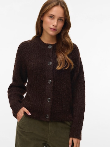 VERO MODA Cardigan 'VMCARMEN' i brun: forside