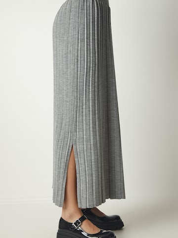 Happiness İstanbul Kosztüm - szürke